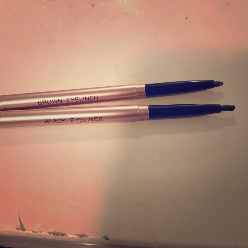 black and brown eyeliner
